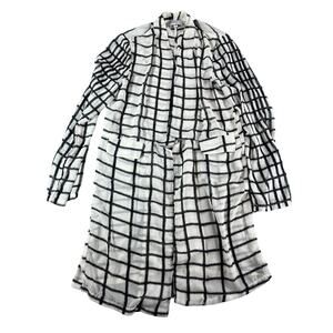 Ovi Shear Top Womens Medium White Black Long Sleeve Knee Length Lightweight